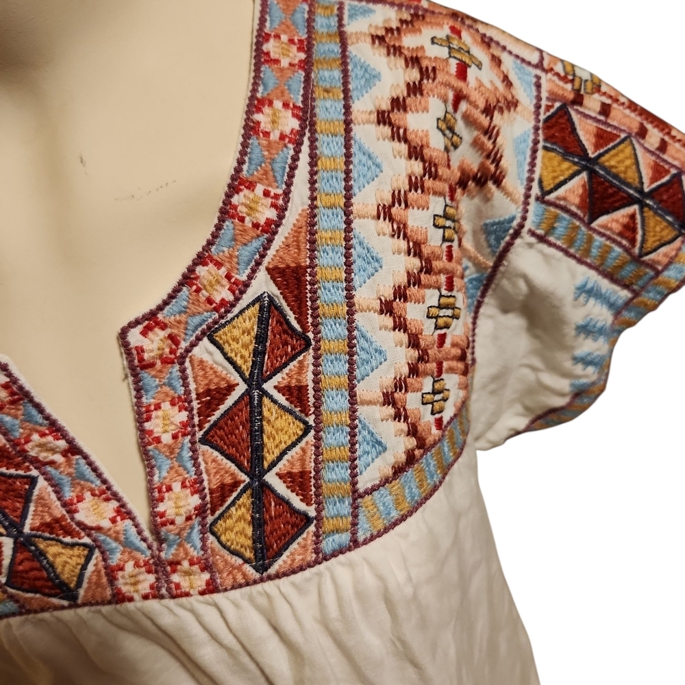 Johnny Was Embroidered Boho Top with Red and Blue Accents - Picture 6 of 6